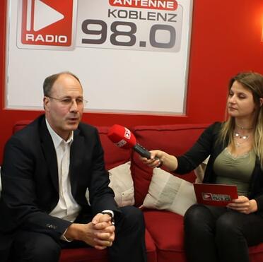 Dezember 2021: DORNBACH zu Gast bei Antenne Koblenz ﻿auf der roten Couch