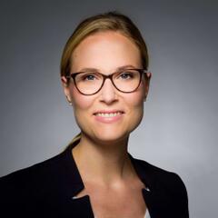 Portrait von Dipl.-Finanzwirtin (FH) Julia Koll